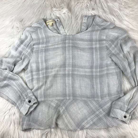cloth & stone Tops - Cloth & Stone Grey and White Plaid Shirt Size M
